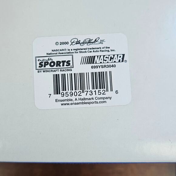 Dale Earnhardt Sr #3 The Intimidator‎ NASCAR glass ball ornament 2000 in box - Picture 4 of 4